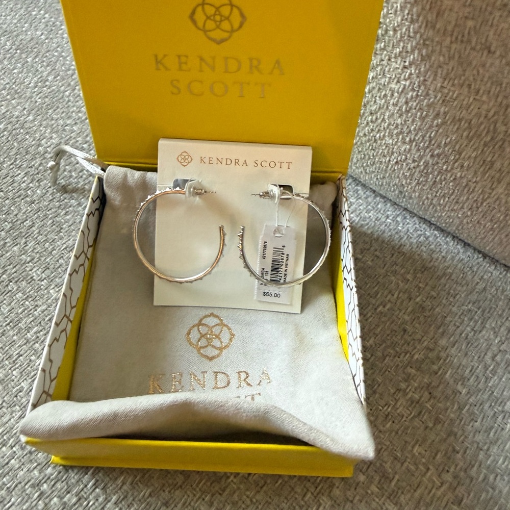 ✨ Kendra Scott Veronica Rhodium Hoop Earrings • Iridescent Crystal • NWT • $80